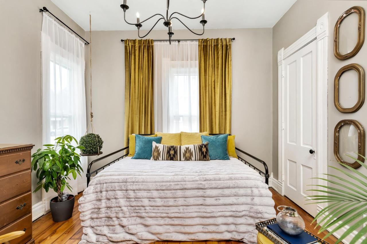 Enchanting Bungalow - 2Br Historic Hidden Gem Xenia Luaran gambar